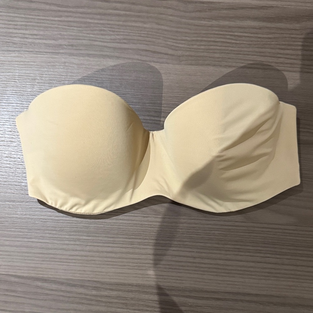 GAP Nude Favorite Strapless Bra